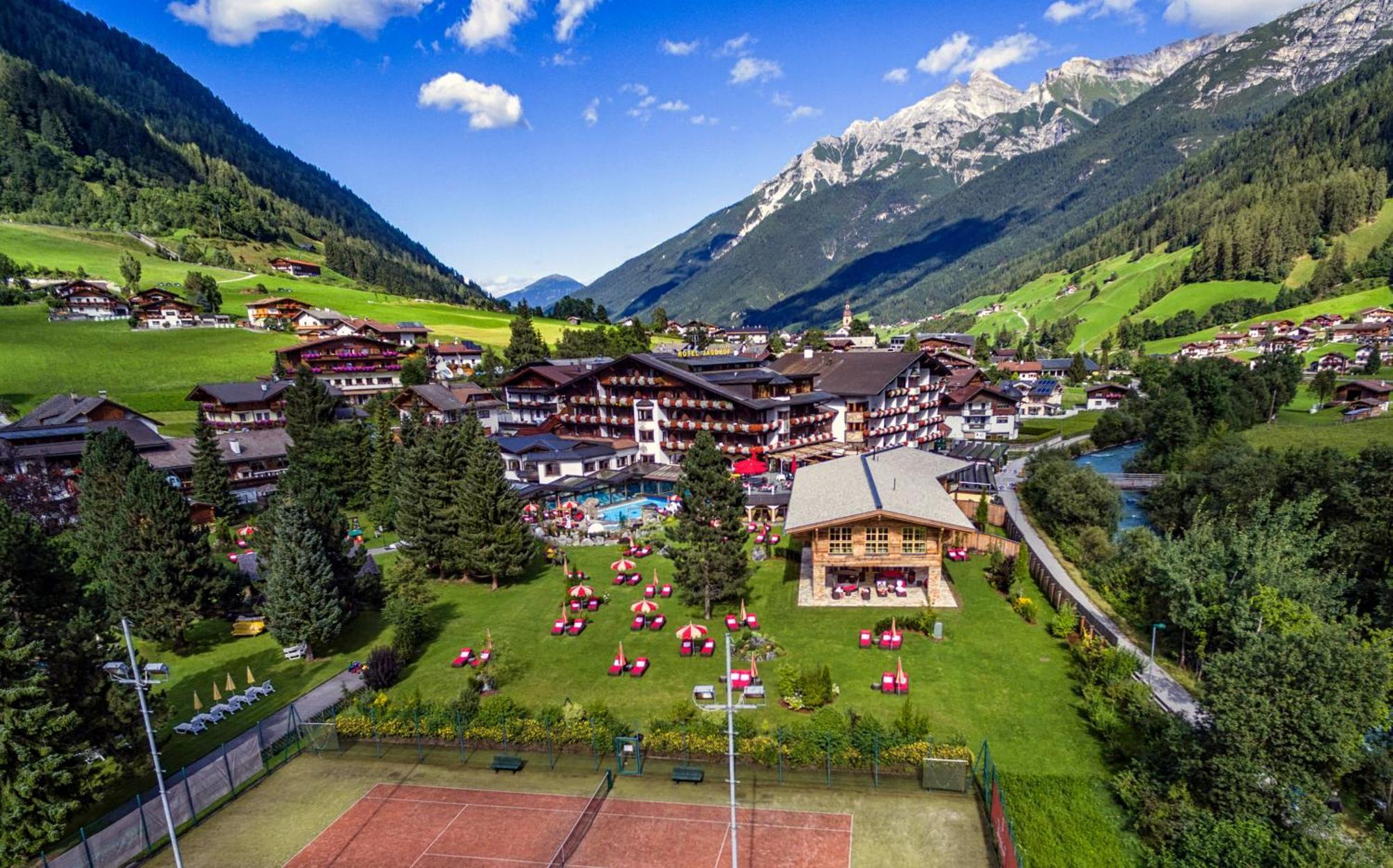 Relais&Chateaux Spa-Hotel Jagdhof Neustift im Stubaital Exterior photo