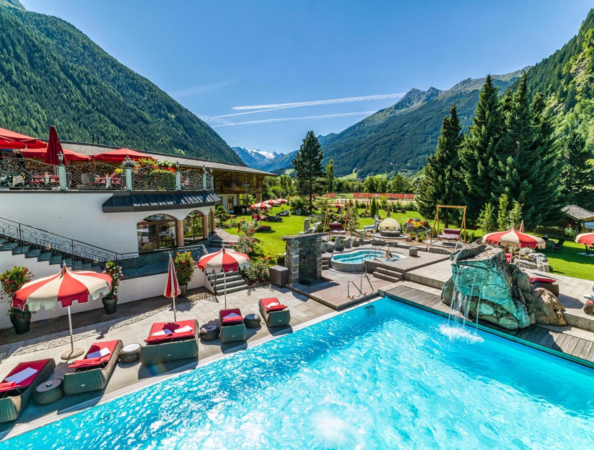 Relais&Chateaux Spa-Hotel Jagdhof Neustift im Stubaital Exterior photo