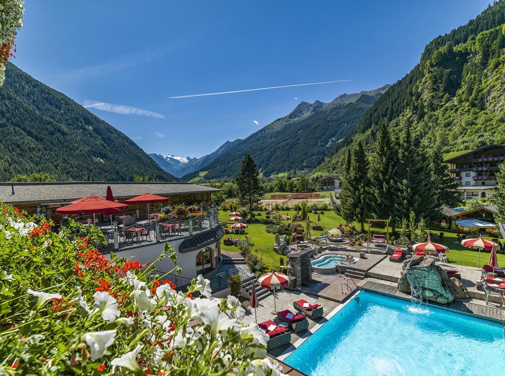 Relais&Chateaux Spa-Hotel Jagdhof Neustift im Stubaital Exterior photo